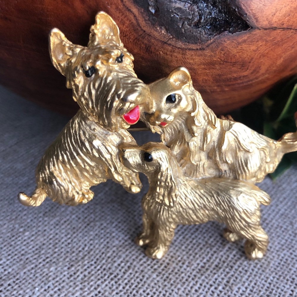 Vintage Dog/Cat Goldtone Brooch - Picture 3 of 10